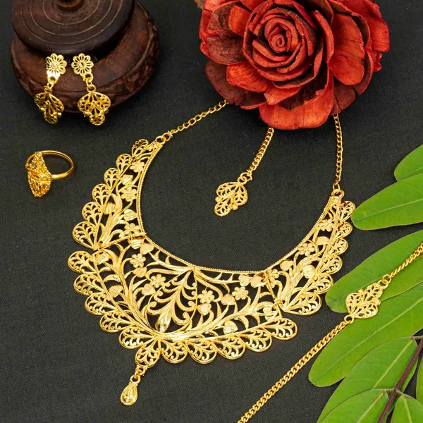 Gold_Incredible_22K_Gold_Plated_Choker_Necklace_Set_For_Women