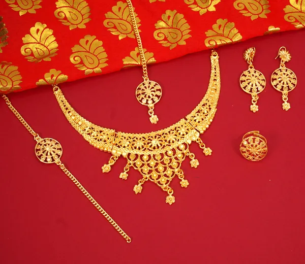 Gold_Plated_Brass_Stylish_Jewellery_Set_For_Women