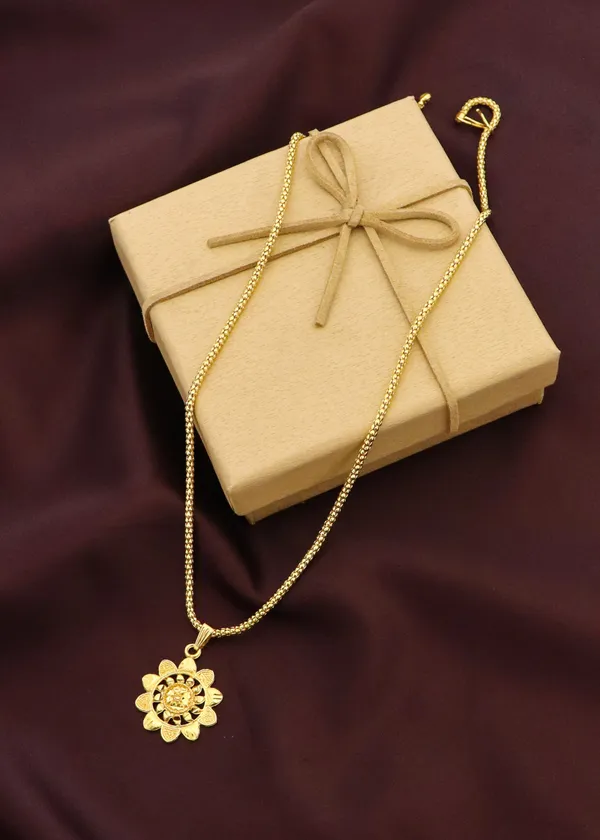 Gold_Elegant_22K_Gold_Plated_Necklace_Chain_Pendant_For_Women