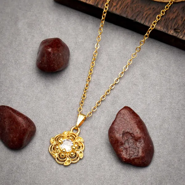 Gold_Latest_Trend_Designer_Necklace_Chain_Pendent_For_Women
