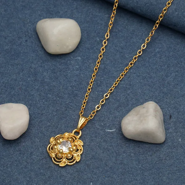 Gold_Latest_Trend_Designer_Necklace_Chain_Pendent_For_Women