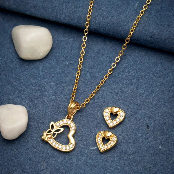 Gold_Elegance_And_Charming_Heart_Shape_Gold_Plated_Necklace_Chain_With_Earrings_For_Women