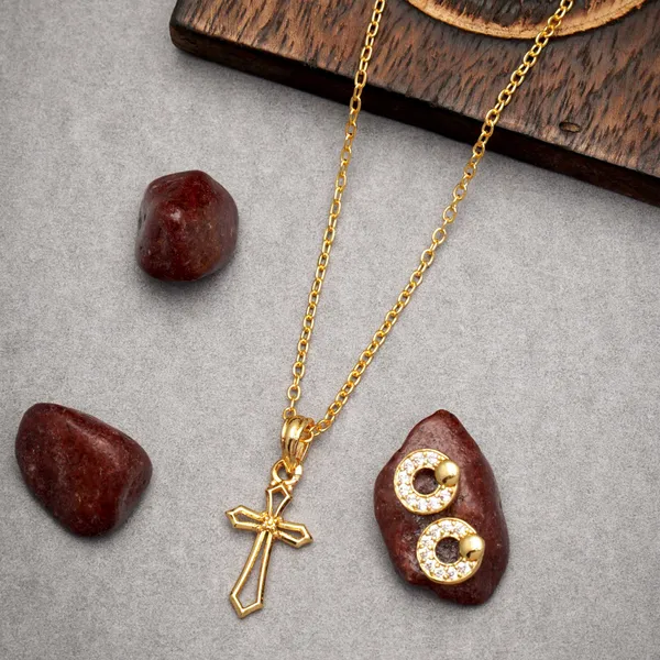Gold_Get_Religious_Jesus_Gold_Plated_Cross_Necklace_Chain_Pendant_With_Earrings_For_Women