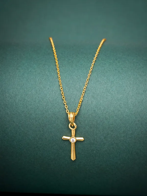Gold_Glamorous_And_Stunning_Cross_Sign_Gold_Plated_Necklace_Chain_For_Women