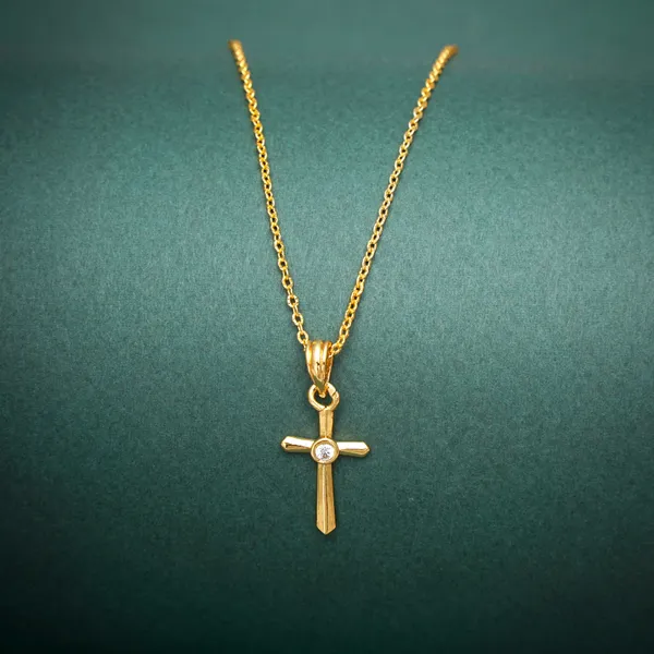 Gold_Glamorous_And_Stunning_Cross_Sign_Gold_Plated_Necklace_Chain_For_Women