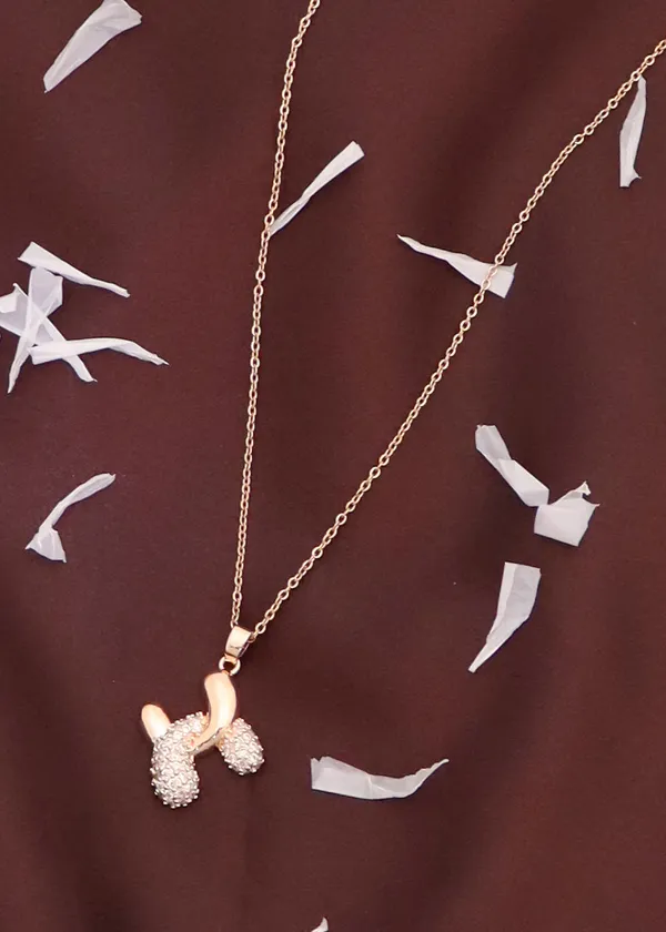 Gold_Latest_And_Stunning_Gold_Plated_Necklace_Chain_Pendant_For_Women