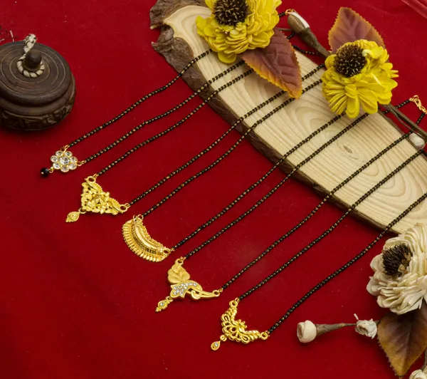 Gold_Modern_22K_Gold_Plated_Mangalsutra_|_Daily_Wear_Pack_Of_5_For_Women