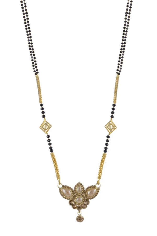 Gold_Minimalist_22K_Gold_Plated_Mangalsutra_For_Women