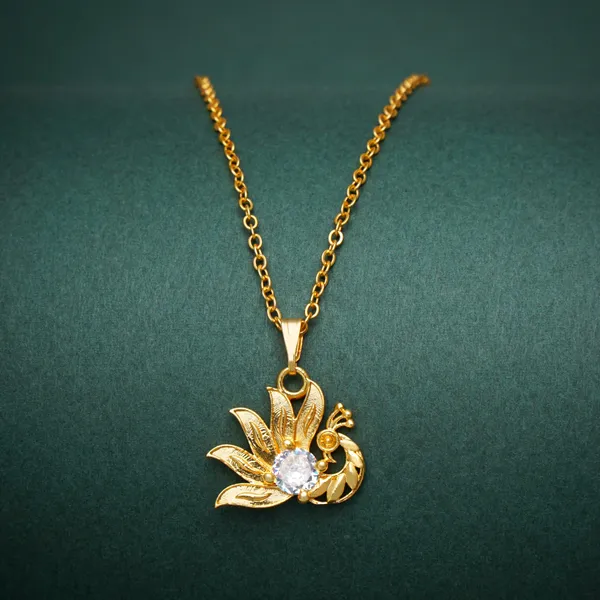 Gold_Peacock_Shape_22K_Gold_Pendant_Necklace_Chain_For_Women