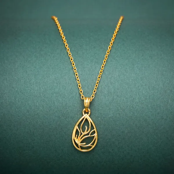 Gold_Leafe_Shape_22K_Gold_Plated_Necklace_Chain_Pendent_For_Women