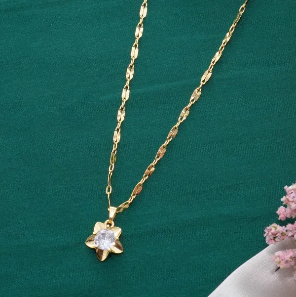 Gold_Sparkling_22K_Brass_Ad_Diamond_Stone_Studs_Pendant_For_Women