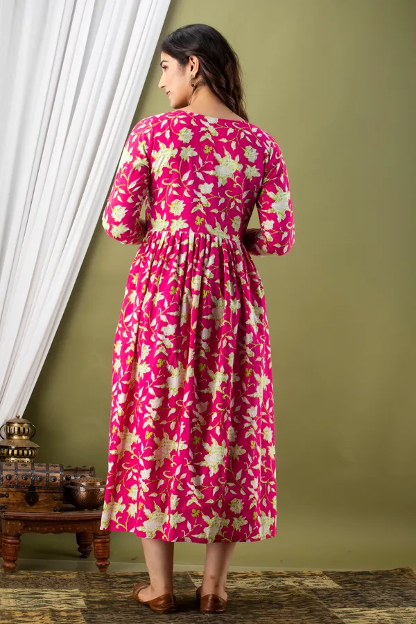 Sanganeri_Rani__White_Flower_Maternity_And_Feeding_Kurti