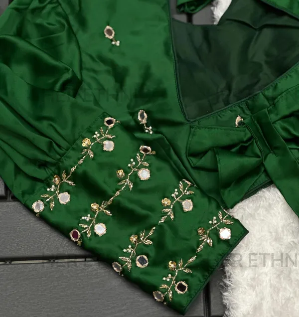 Green_Real_Mirror_And_Handwork_Blouse_With_Heavy_Bow_Style_Pattern_And_Beautiful_Tassels