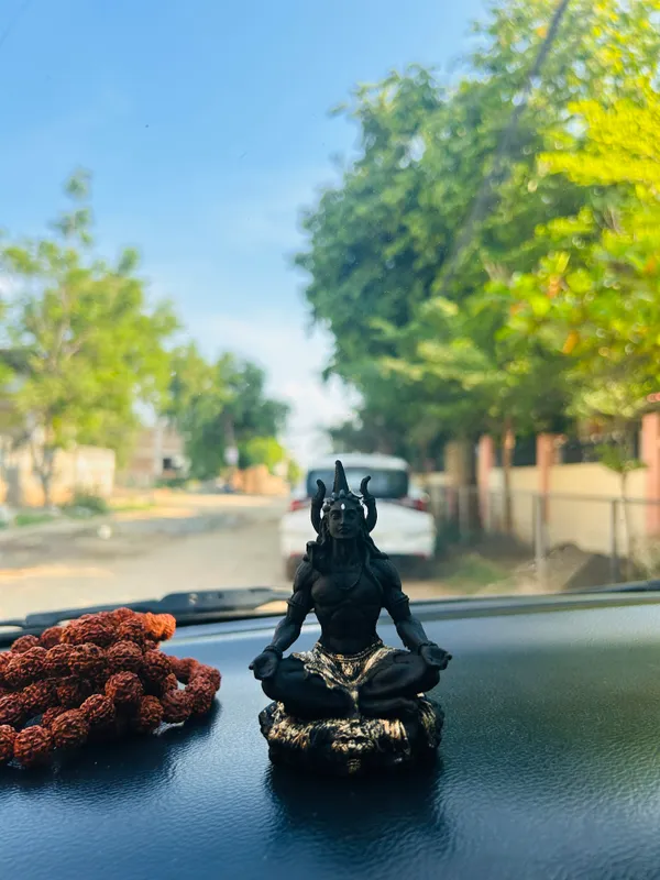 Resin_Lord_Adiyogi_Mahadev_Shiv_Shankara_Showpiece_Idol_Murti_Statue