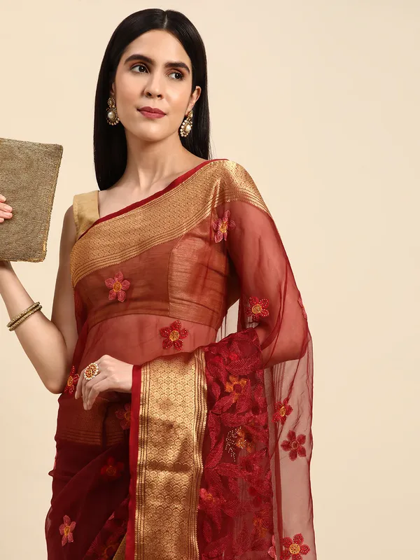 Indian_Women_Maroon_Orgenza_Fancy_border_with_Embroidery_work