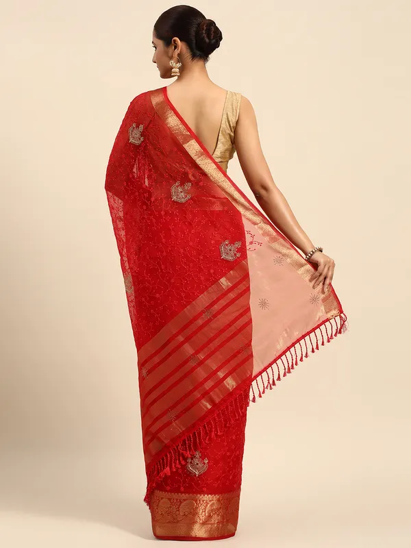 Indian_Women_Red_Orgenza_Fancy_border_with_Embroidery_work