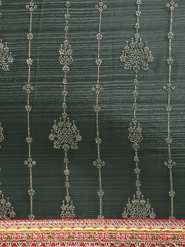Green_Zomato_Silk_Fancy_Border_with_Foil_Work_Saree