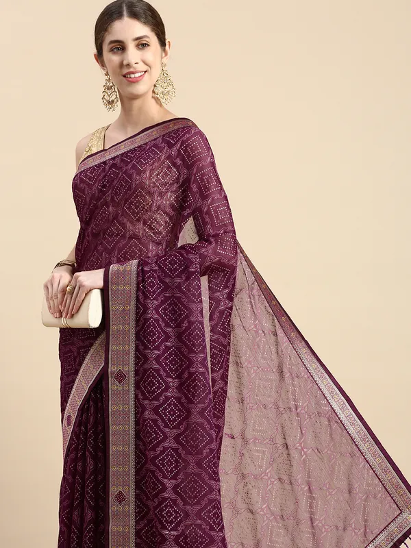Purple_Shimmer_Chiffon_Fancy_Border_with_Foil_Work_Saree
