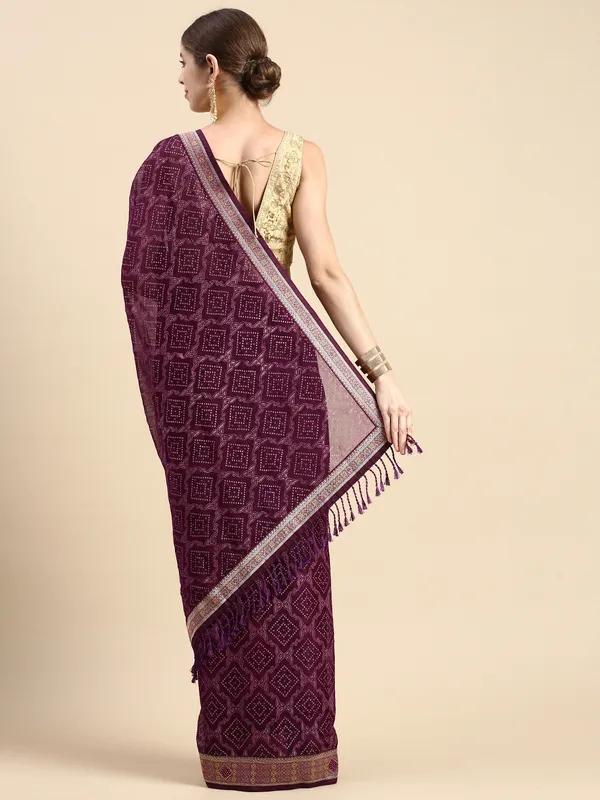 Purple_Shimmer_Chiffon_Fancy_Border_with_Foil_Work_Saree