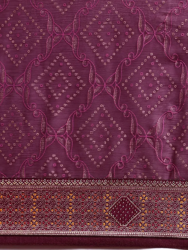 Purple_Shimmer_Chiffon_Fancy_Border_with_Foil_Work_Saree