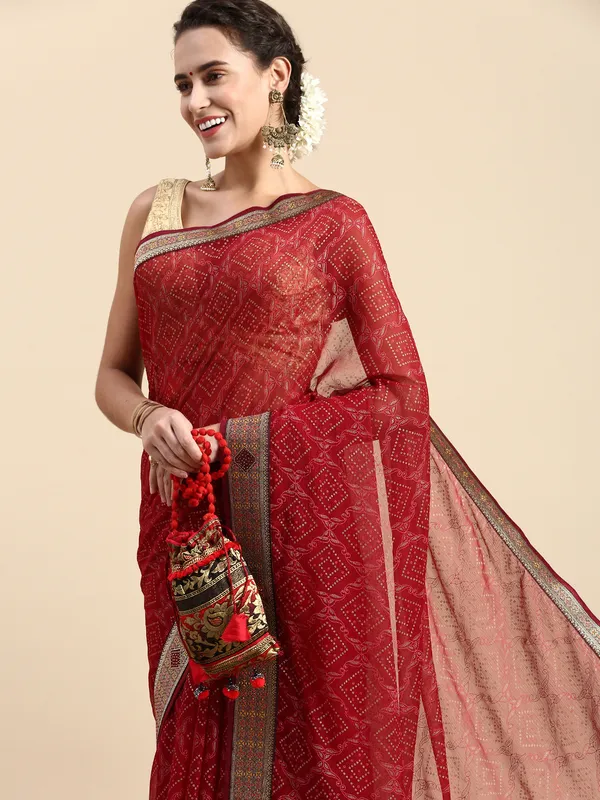 Maroon__Shimmer_Chiffon_Fancy_Border_with_Foil_Work_Saree