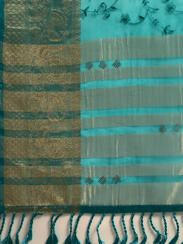 Indian_Women_Turquoise_Blue_Orgenza_Fancy_border_with_Embroidery_work