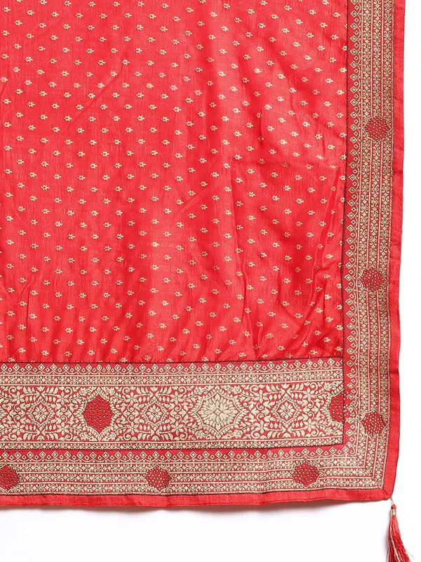Indian_Women_Red_Vichitra_Silk_Foil_and_Swarovski_Work_Saree