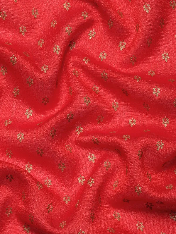 Indian_Women_Red_Vichitra_Silk_Foil_and_Swarovski_Work_Saree