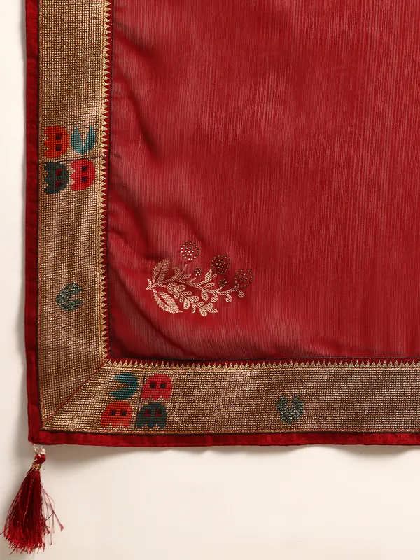 Maroon_Zomato__Full_Saree_Fancy_Border_With_Swaroski_Diamond_Work