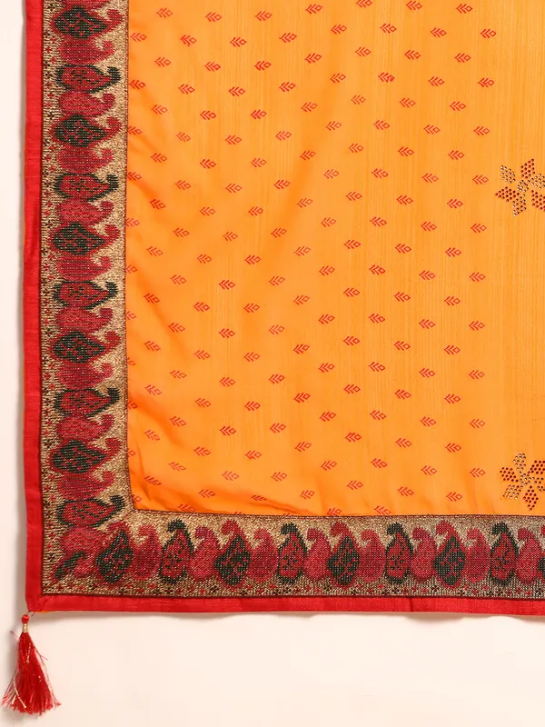 Yellow_Zomato___Saree__Butti_Print_With_Swaroski_Work