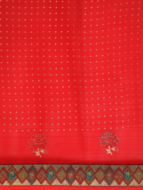 Pink_Zomato___Saree_Butti_Print_With_Swaroski_Diamond_Work