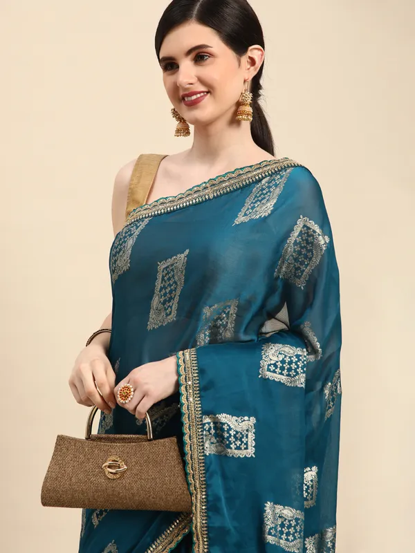Indian_Women_Blue_Chiffon_Embroidery_Border_with_foil_work
