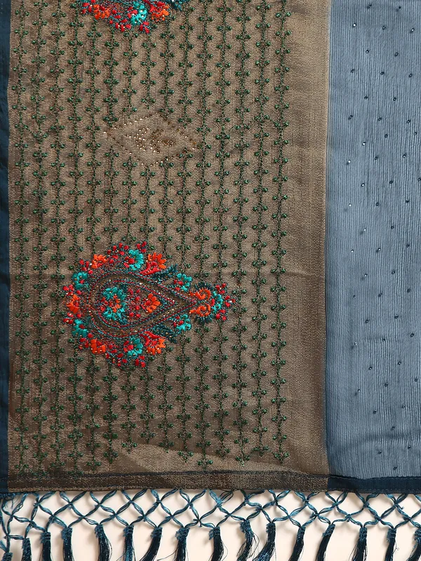 Indian_Women_Blue_Viscoss_Chiffon_Swarovski_with_Embroidery_work