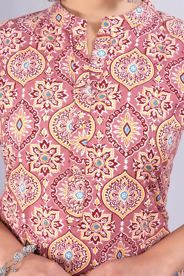 Dark_Peach_Pure_Cotton_Printed_Casual_Wear_Kurti_For_women