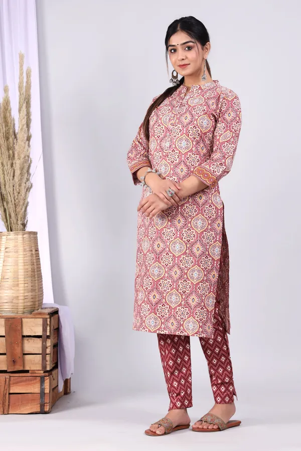 Dark_Peach_Pure_Cotton_Printed_Casual_Wear_Kurti_For_women