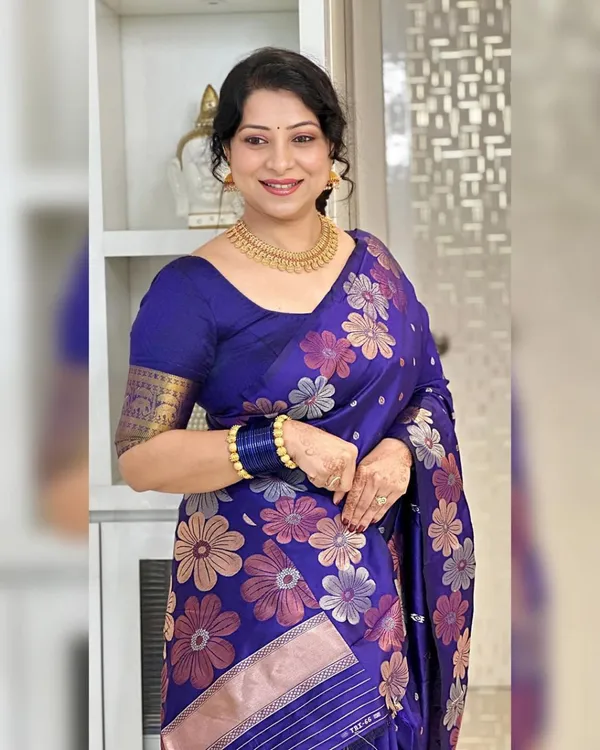 Royal_Blue_Soft_Silk_Gold_Copper_Saree_With_Blouse_For_Women