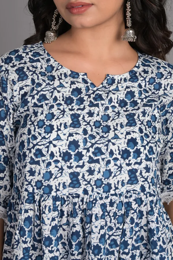Women_Ethnic_Blue_Printed_Short_Kurti