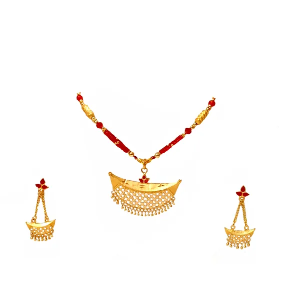 Assamese_Traditional_Gold_Plated_Red_Colour_Joonbiri_Tassel_Jewellery_Set_For_Women