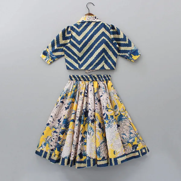 Blue_Girls_Cotton_Chevron_Printed_Top_With_Printed_Lehenga_Set