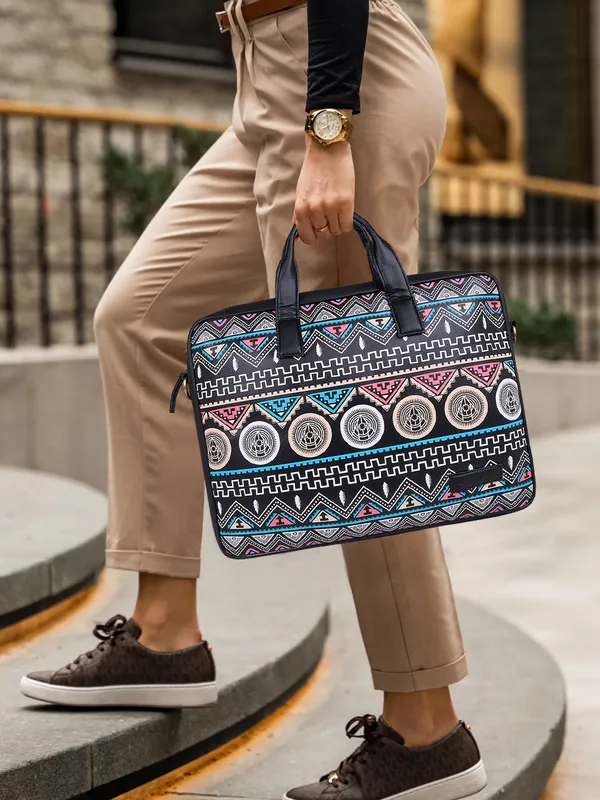 Black_Premium_Quality__Unisex_Laptop_Bag_For_Women