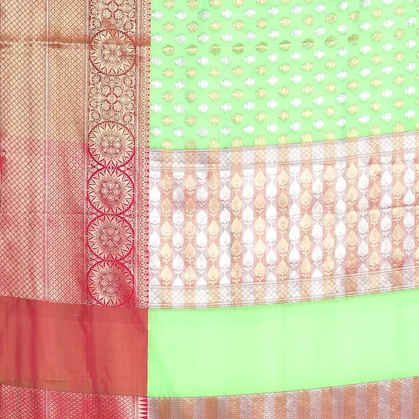Green_Kanchi_Silk/Brocade_Banarasi_Sarees_For_Women