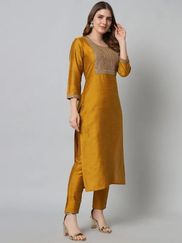 Mustard_Cotton_Embroidered_Kurta_Set