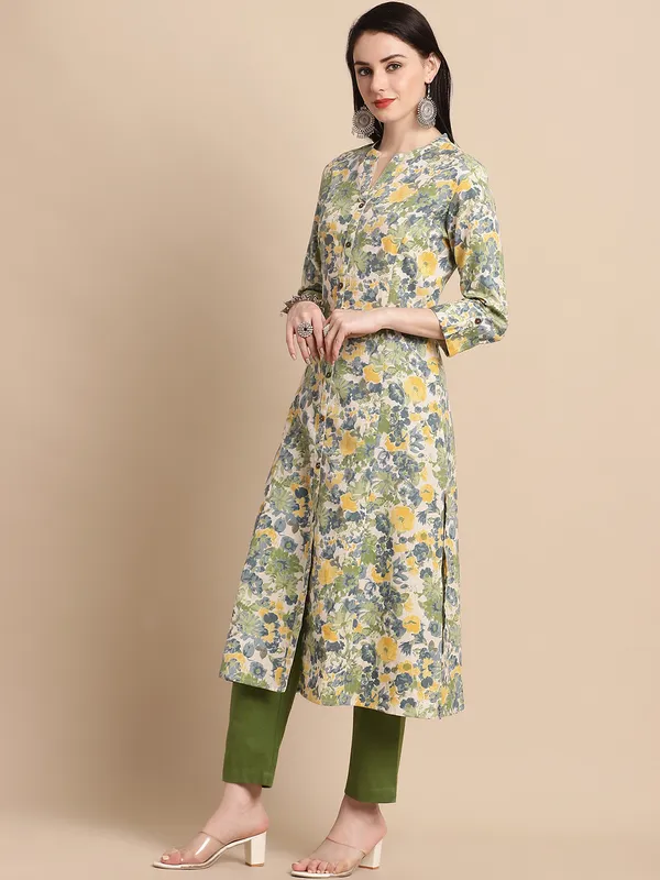 Green_Cotton_Floral_Printed_A-line_Kurta