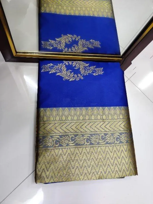 Blue_Printed_Kanjivaram_Silk_Saree_with_Saree_Cover
