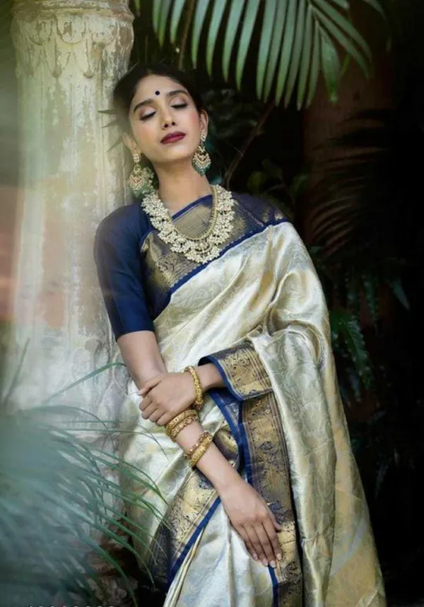 Cream_Woven_Kanjivaram_Silk_Saree_with_Saree_Cover