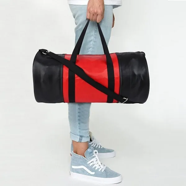 Black_And_Red_Synthetic_Leather_Gym_Bag_With_Shoulder_Strap