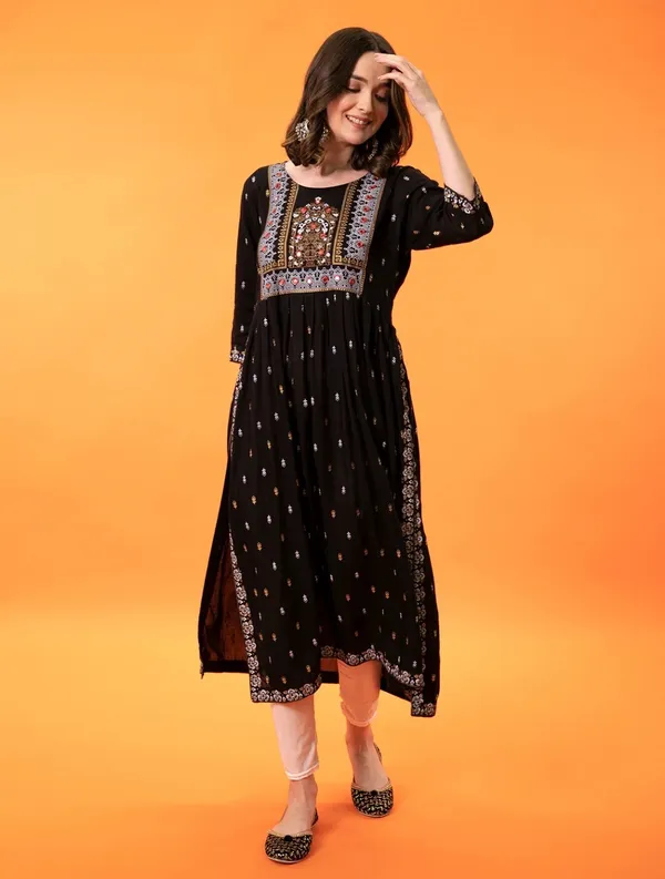 Black_Printed_Ethnic_Dress_Kurta_For_Women