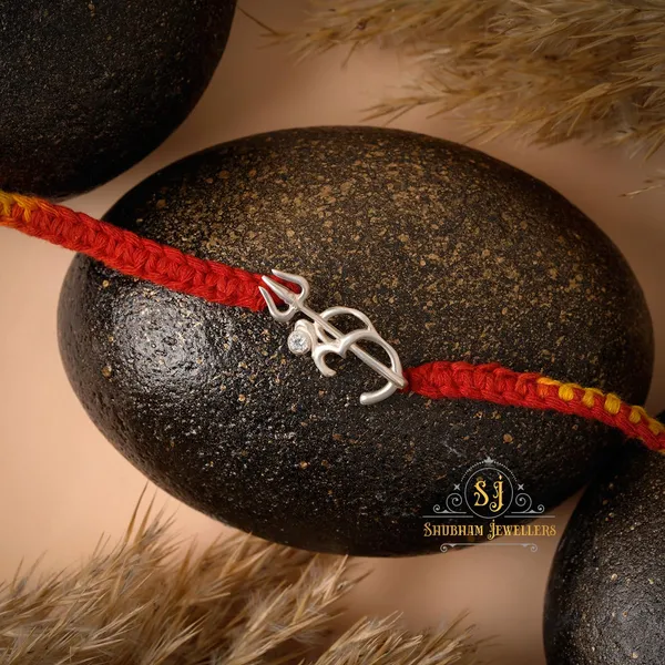 Silver_Pure_925_Sterling_Rakhi_For_Brother_Raksha_Bandhan_With_Pure_Cotton_Thread_For_Men,_Boys,_Rakhis_Omtrwhtfba