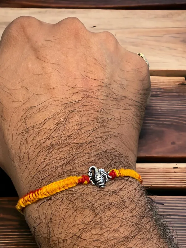 Silver_925_Sterling_Rakhi_For_Brother_Cute_Ganesha_Raksha_Bandhan_Pure_Cotton_For_Men,_Boys,_Kids_Rakhi_With_Roli_Chawal