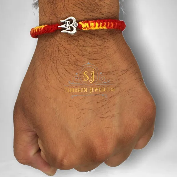Silver_Pure_925_Sterling_Rakhi_For_Brother_Raksha_Bandhan_With_Pure_Cotton_Thread_For_Men,_Boys,_Rakhis_Dmaruintr